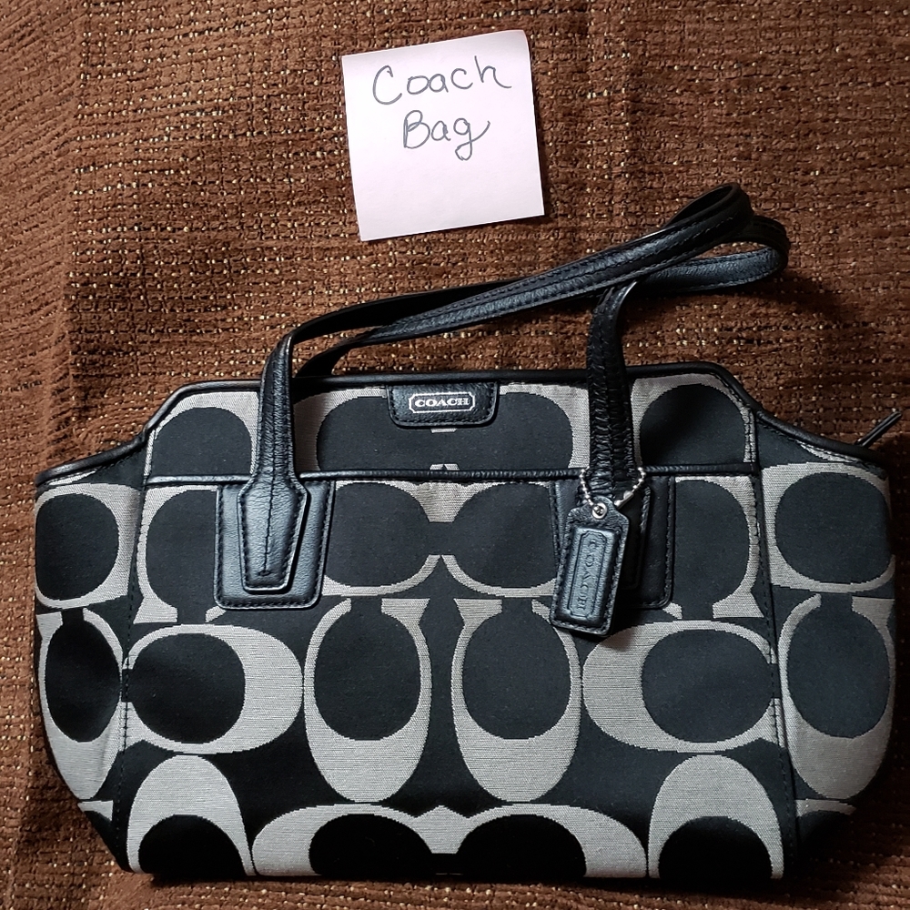 Authentic Coach Shoulder bag